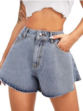 SweatyRocks Light Wash High-Rise Denim Shorts with Frayed Hem Size Medium